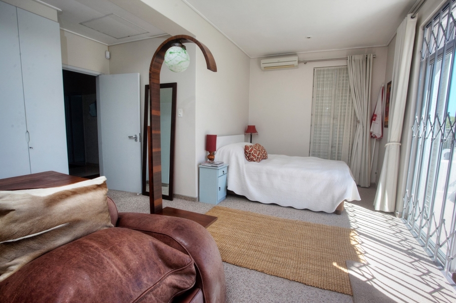 4 Bedroom Property for Sale in Summerstrand Eastern Cape